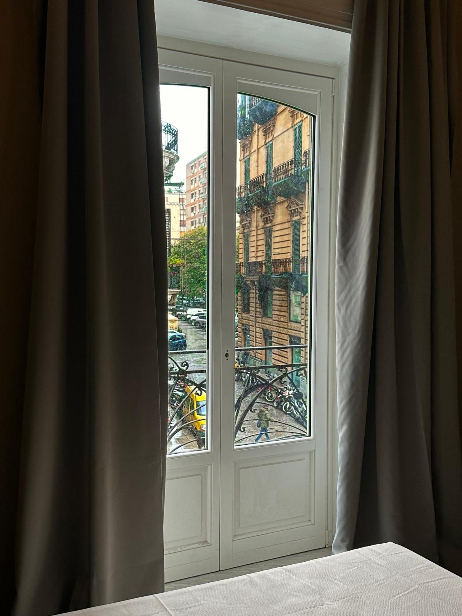 Palazzo Liberty Unique Hotel By Geocharme Palermo Exterior photo